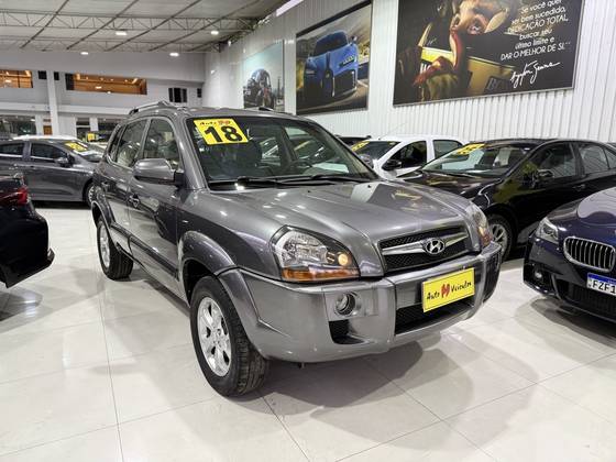 HYUNDAI TUCSON 2.0 MPFI GLS 16V 143CV 2WD FLEX 4P AUTOMÁTICO HYUNDAI TUCSON 2.0 MPFI GLS 16V 143CV 2WD FLEX 4P AUTOMÁTICO